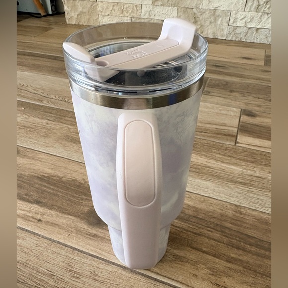 Stanley Wisteria Tie Dye 40 Oz Quencher  - purple - Picture 6 of 8